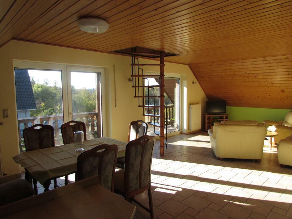 Appartement Ferienhaus Mit 2 Fewo In Mecklenburg à Wesenberg Extérieur photo