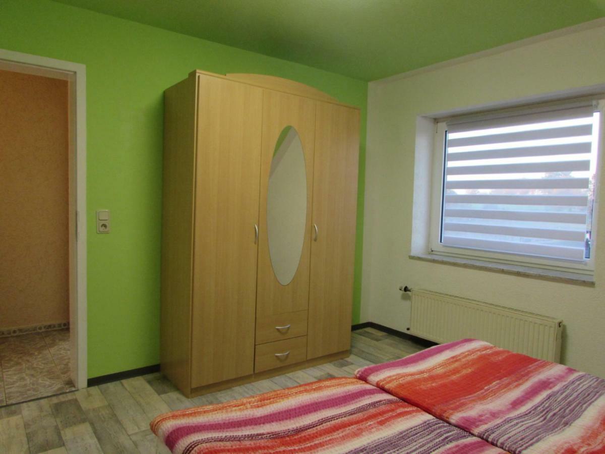 Appartement Ferienhaus Mit 2 Fewo In Mecklenburg à Wesenberg Extérieur photo